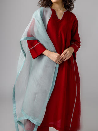 Hand embroidered Red cotton-silk Pakistani Kurta set Bihart