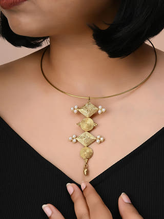 Saachi Hasuli Dokra Necklace