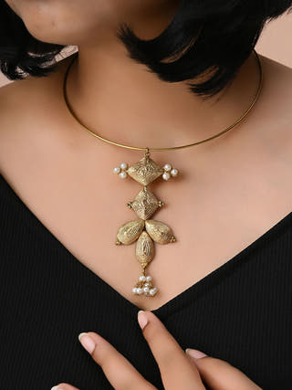 Naira Hasuli Dokra Necklace