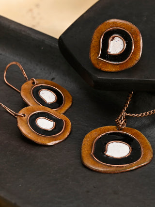 Hand Crafted Copper Enamel Vartul Ochre Set Ekibeki