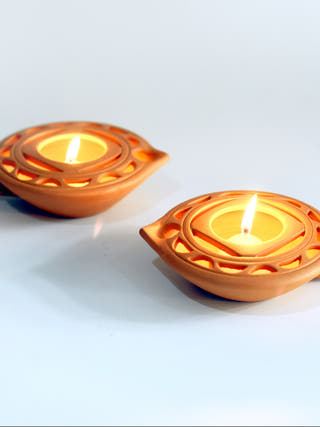 Queen Diya Candle Holder - Set of 2