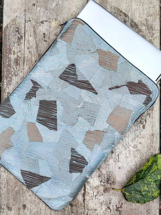 Cotton silk upcycled Laptop sleeve in grey Bihart