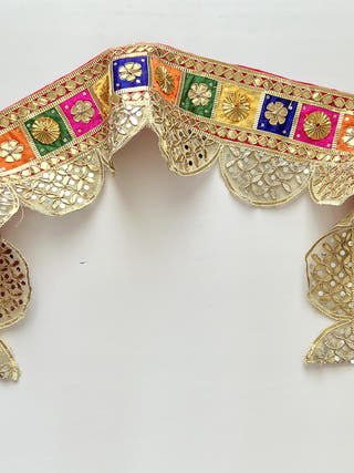 Chandni Festive Gota Bandarwal Toran Little Canvas