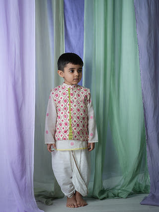 Feeling Festive Unisex Dhoti In White Slub Handwoven Cotton