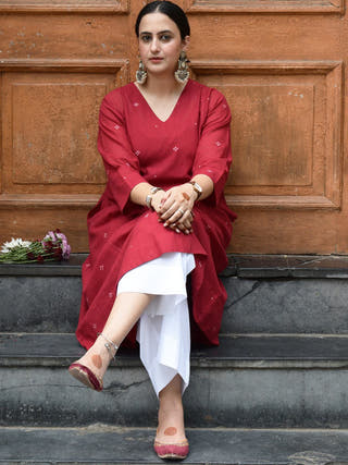 Maroon Jamdani Phiran