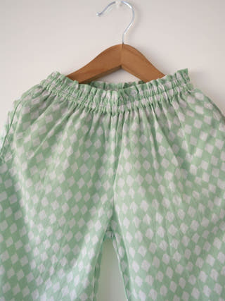 Wander Co-Ord Set In Sage Green Rhombus