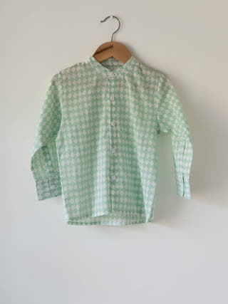 Barefoot Boy Shirt In Sage Green Rhombus