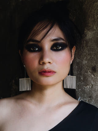 Sway Bold Earrings