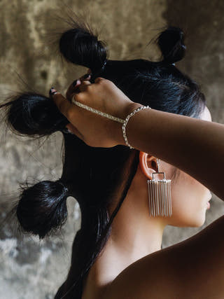 Sway Hand Harness