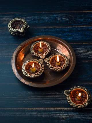 Curve Diya | Set of 12