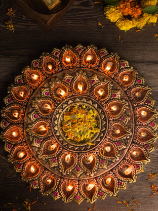 Thirty One Diya Thali