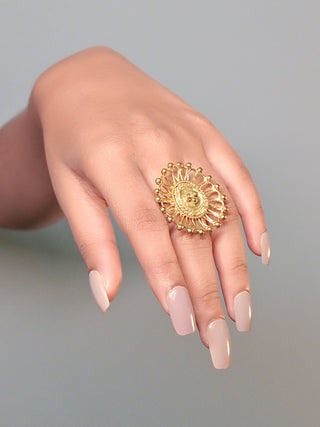 Round Cocktail Ring Gold Miharu