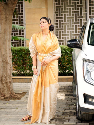 Dual Tone Gold & Ivory Elegant Ochre Saree