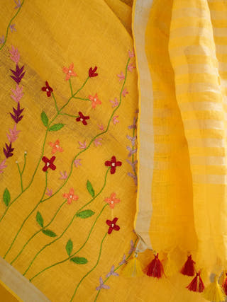 Golden Grace Hand-Embroidered Tissue Linen Saree