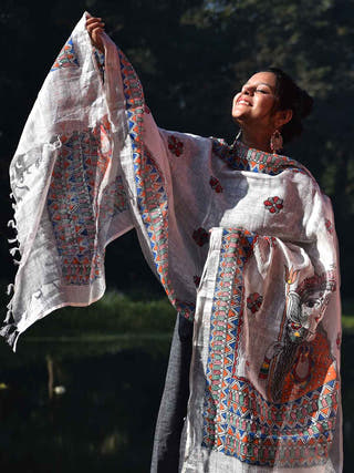 Madhubani Hand Painted White Linen Dupatta