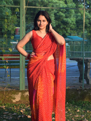Chili Dot Com Red Bandhej Saree