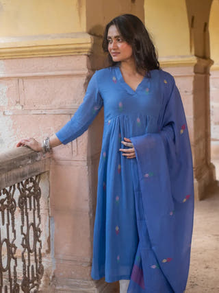 Handloom Sky Blue Pure Cotton Jamdani Kurta Set With Dupatta