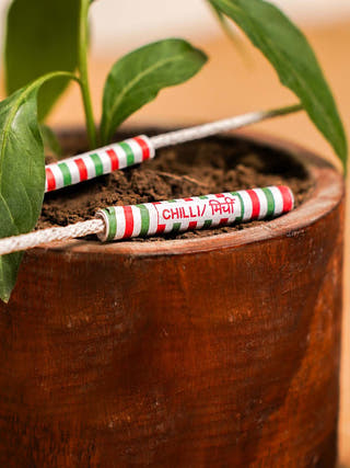 Handcrafted Diwali Hamper Multicolour Scrapshala