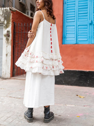 SHVET Frill Top White Prathaa