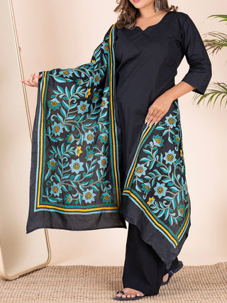 Katha Embroidery Floral Stole Black Blue Sonar Swapna