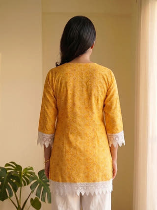 Sona Short Kurti