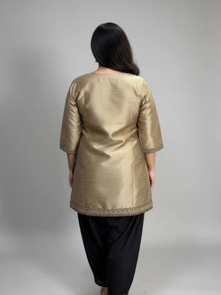 Suhani Golden Glow Kurti