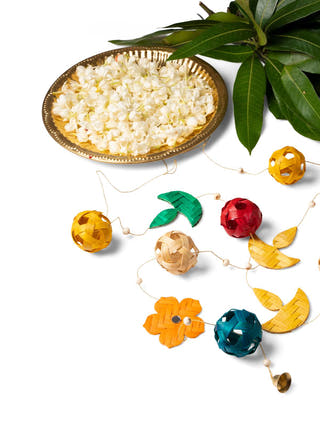 Utsav Handcrafted Bamboo Streamers - Set of 2