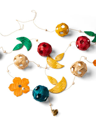 Utsav Handcrafted Bamboo Streamers - Set of 2