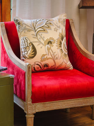 Country Style Crewel Embroidered Pamposh Cushion Cover