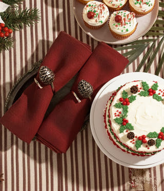 Himalayan Silver Pine Cone Charm Napkin Ring - Set of 4