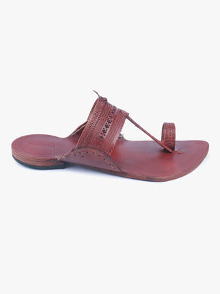 Striking Red Men Kolhapuri Chappal