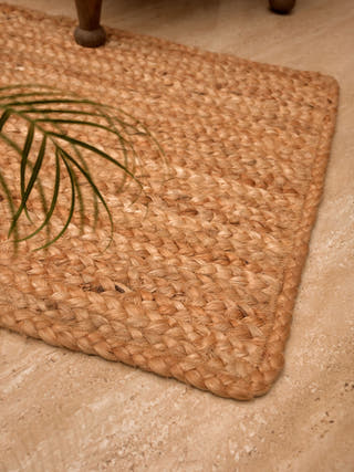 Dyra Rug Home Yarn