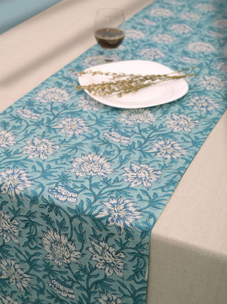 Fjura Table Runner Home Yarn