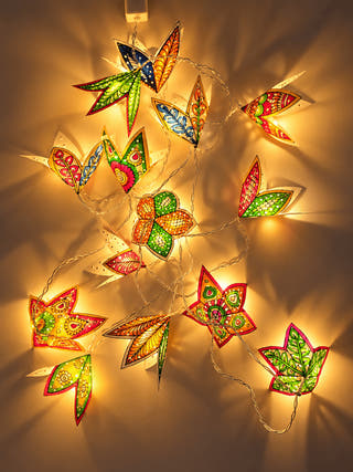 Flowers Fairy Lights Tholu Bommalata - 3.6 Mtr (14 Bulbs)