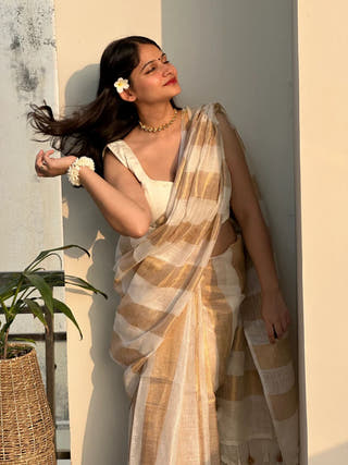 Swarnika Ivory Gold Stripe Linen Saree