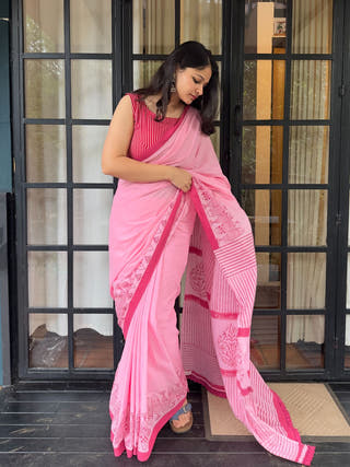 Manchalli in Pink Fish Printed Mul Cotton Saree