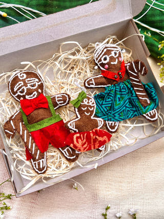 Gingerbread Grand Family Christmas | Set of 3