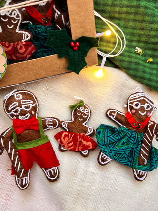 Gingerbread Grand Family Christmas | Set of 3