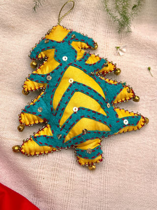 Cutwork Applique Christmas Ornament | Tree