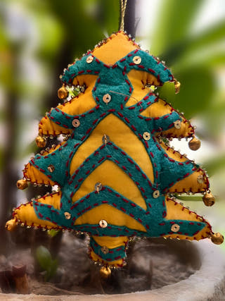 Cutwork Applique Christmas Ornament | Tree