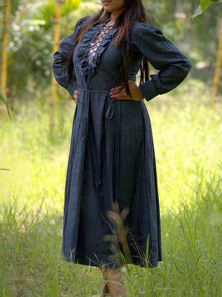 VINTAGE CLASSICS Wanderers Soul Dress Black Frills and Falls