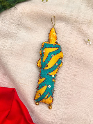 Cutwork Applique Christmas Ornament | Candle