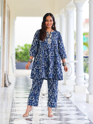Kavya Blue Ikat Print Short Cotton Kurta Set