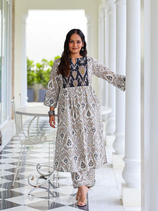 Vedika Grey Ikat Cotton Kurta Set