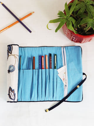 Blue Printed Roll-up Pencil Case