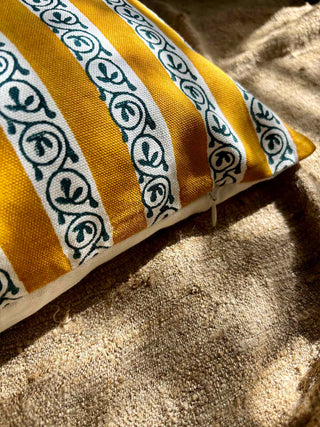  - Material Cushions and Cushion Covers in  color