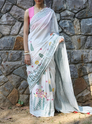 Block Printed Mulmul Saree White KASIA