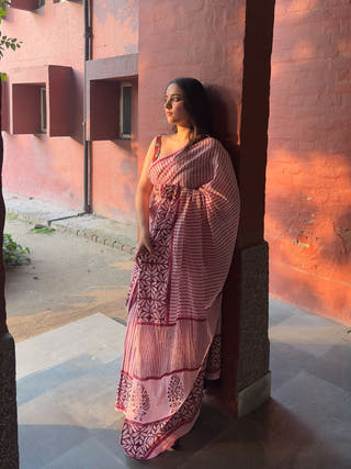 Gul Meher Pink & Red  Block Printed Saree In Pure Mul Cotton