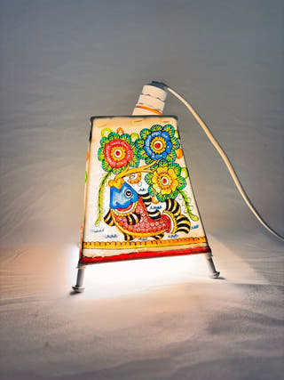 Fish And Floral Table Lamp - Multicolor