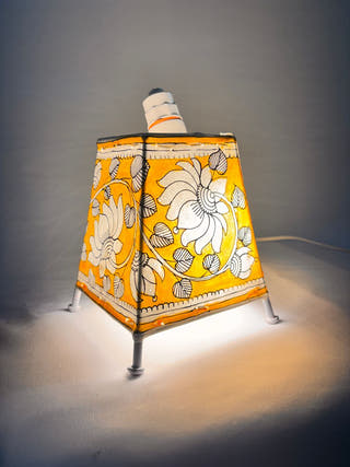 Lotus Design Table Lamp - Yellow